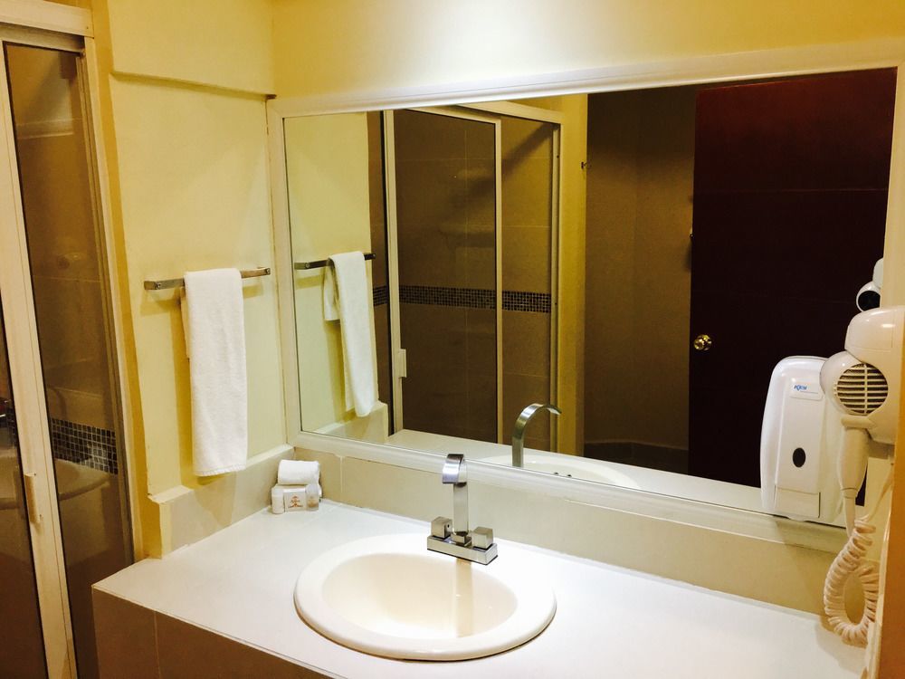 Hotel San Ignacio Inn Torreón المظهر الخارجي الصورة